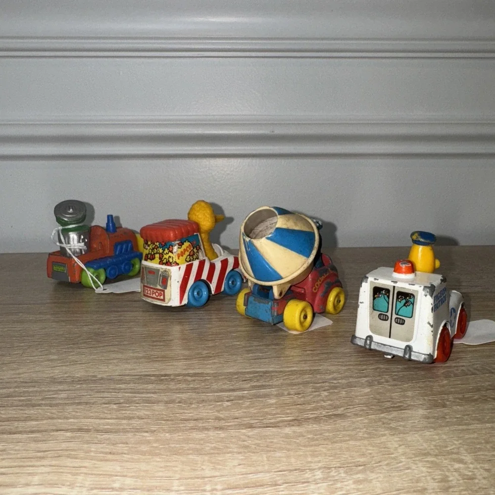VTG Sesame Street Toy Lot 4 Oscar Grouch Cookie Monster Big Bird Ernie Playskool